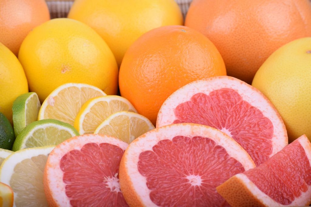 Pomelo O Toronja 14 Beneficios Y Propiedades A La Salud Enciclopedia De Los Alimentos